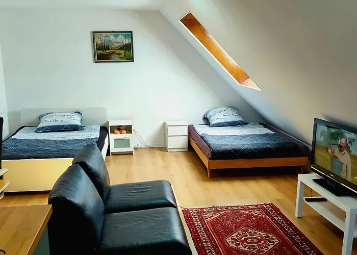 Moderne Wohnung In Ruhiger Lage