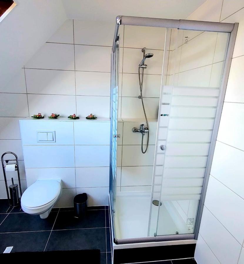 Moderne In Ruhiger Lage